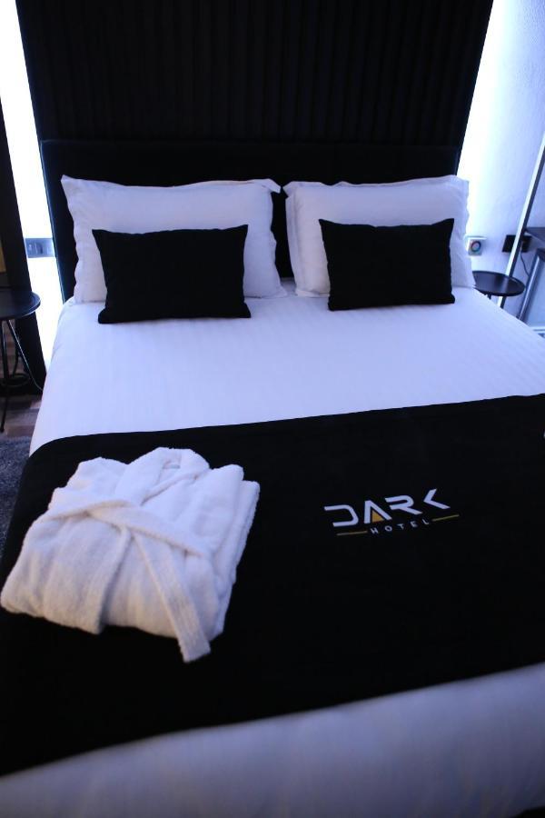 Dark Boutique Hotel Shkoze Luaran gambar