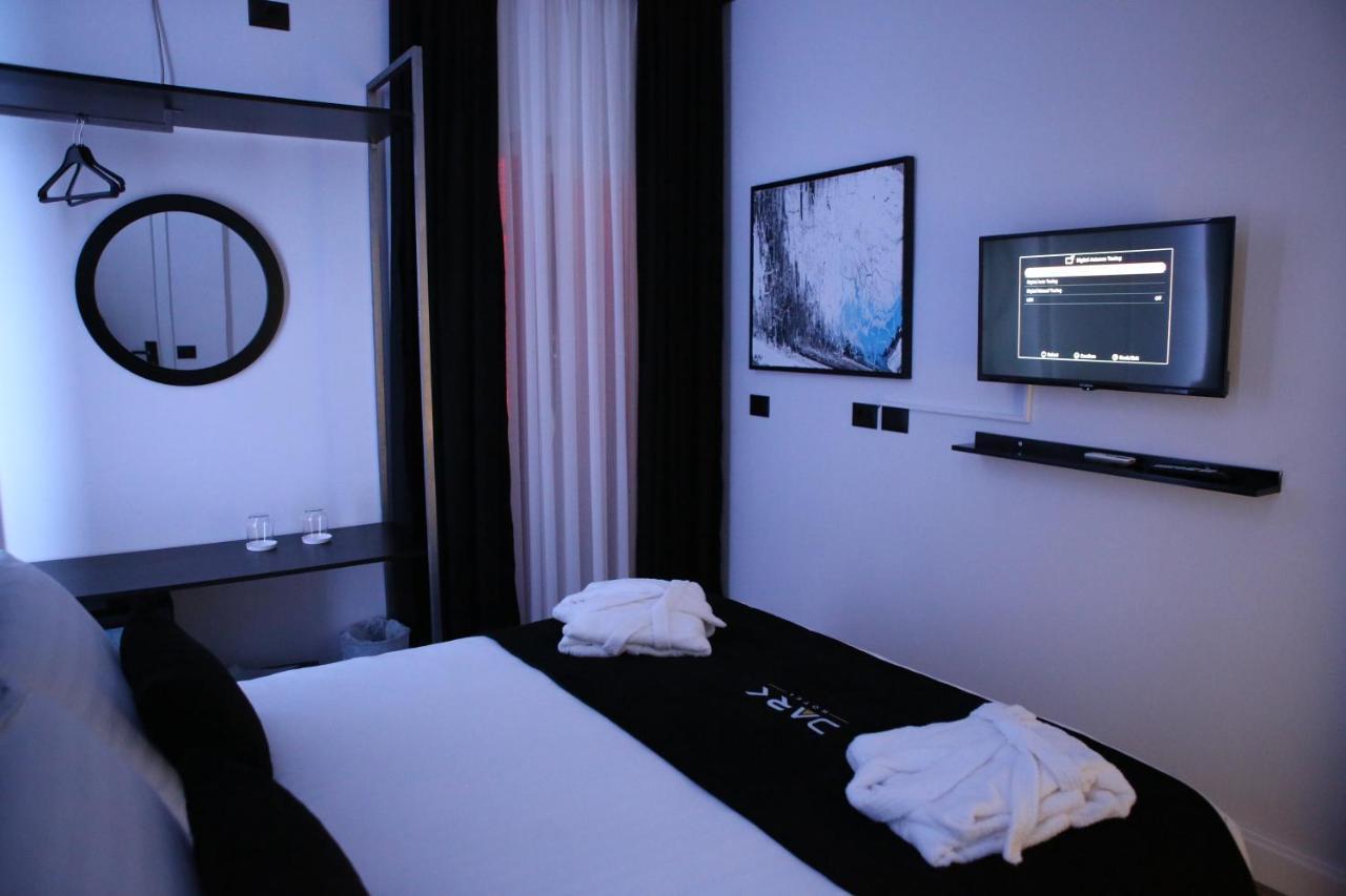 Dark Boutique Hotel Shkoze Luaran gambar